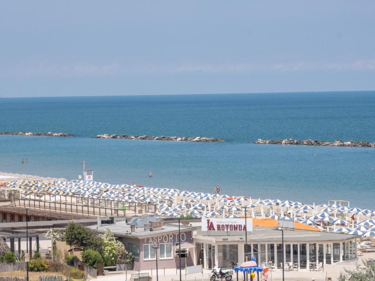 Hotel Marina Beach - Azzurro Club Ravenne Extérieur photo