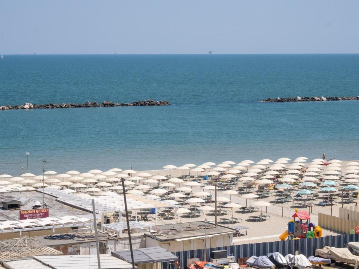 Hotel Marina Beach - Azzurro Club Ravenne Extérieur photo