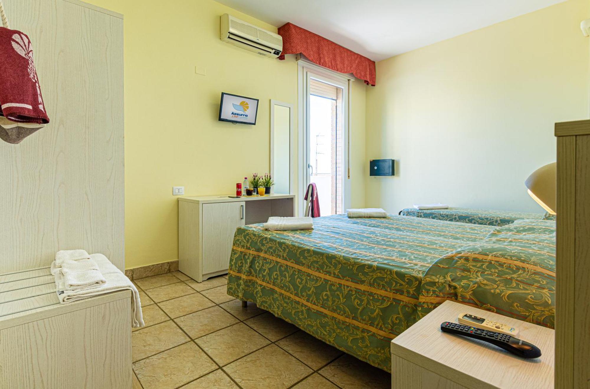 Hotel Marina Beach - Azzurro Club Ravenne Extérieur photo