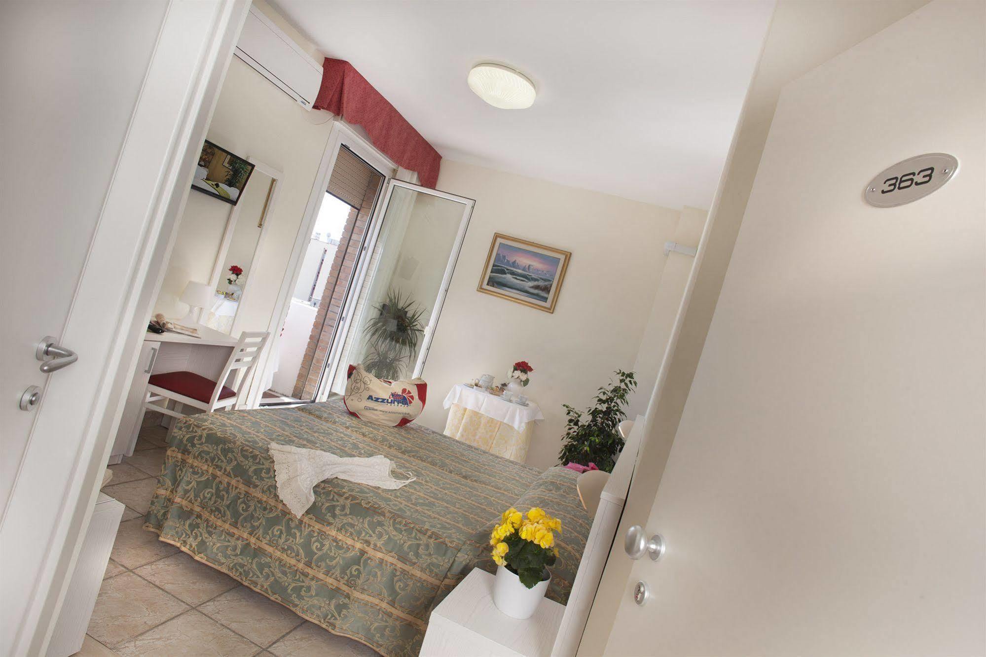 Hotel Marina Beach - Azzurro Club Ravenne Extérieur photo