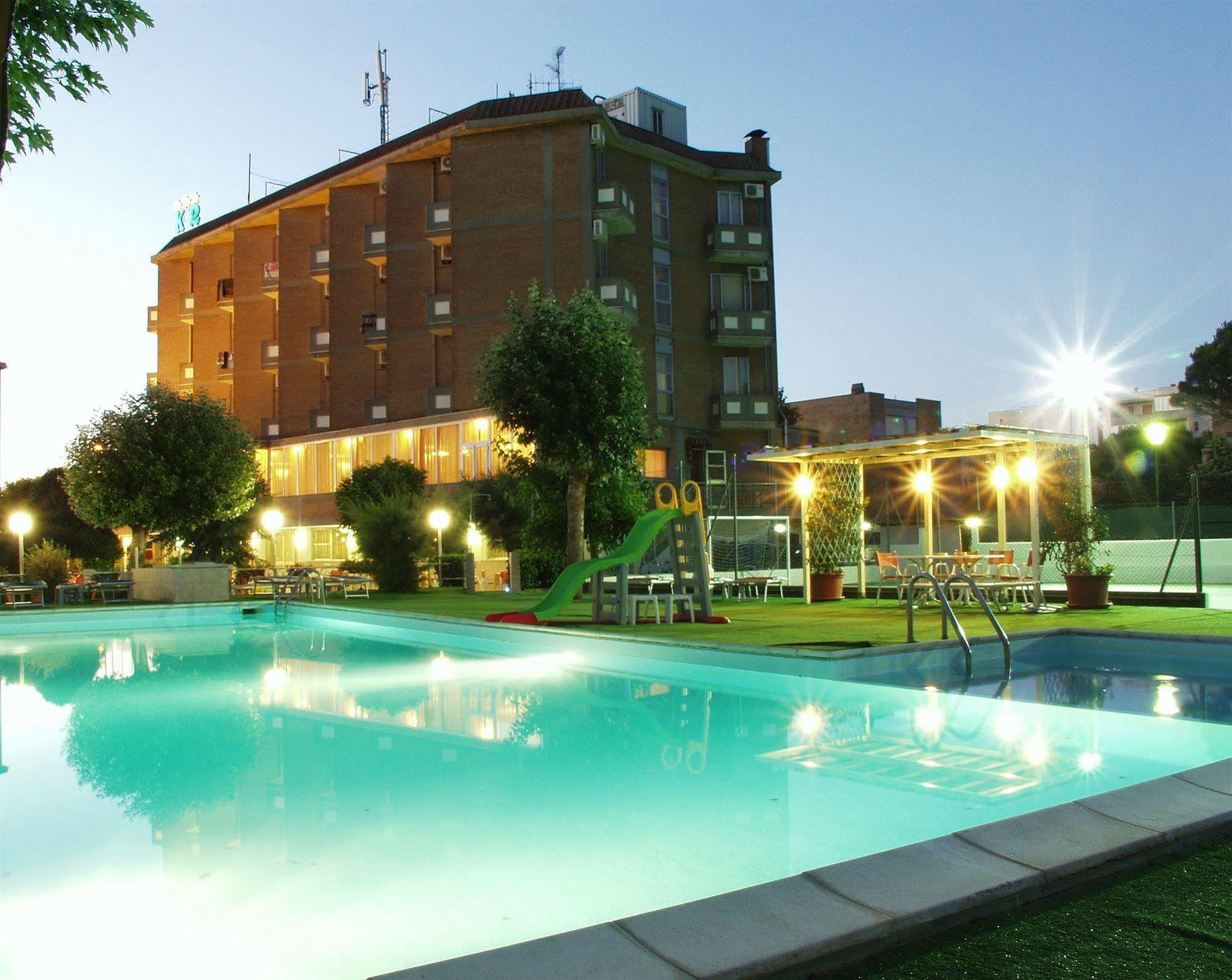 Hotel Marina Beach - Azzurro Club Ravenne Extérieur photo